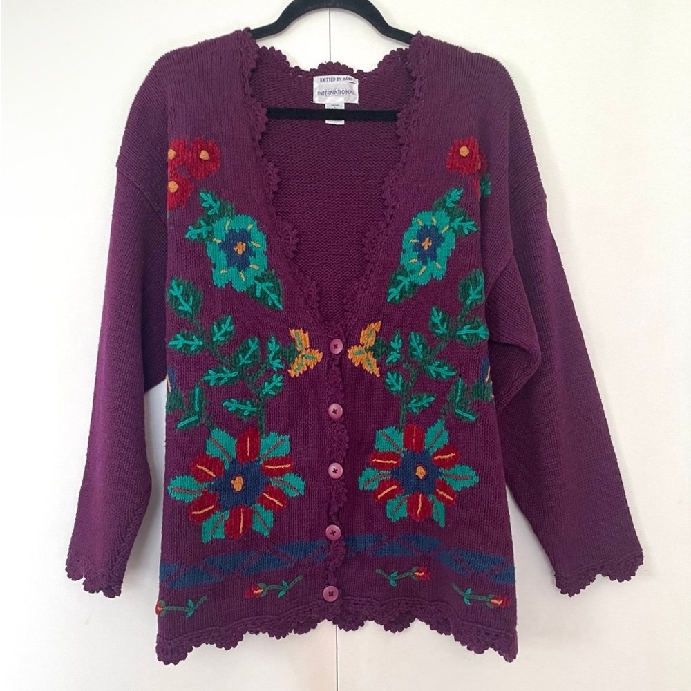 International Knitted by hand embroidery eggplant cardigan size L - Picture 3 of 11